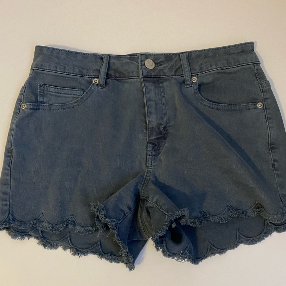 Harper Heritage Gray Shorts